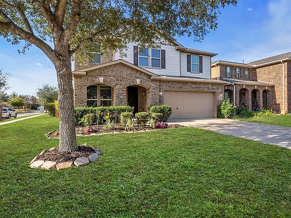 3rd image of 1615 Bel Riposo Ln