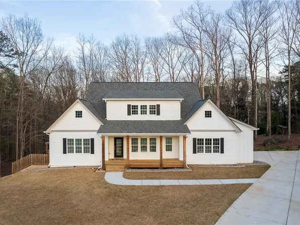 450 Oliver Ridge Dr, Commerce, GA 30529