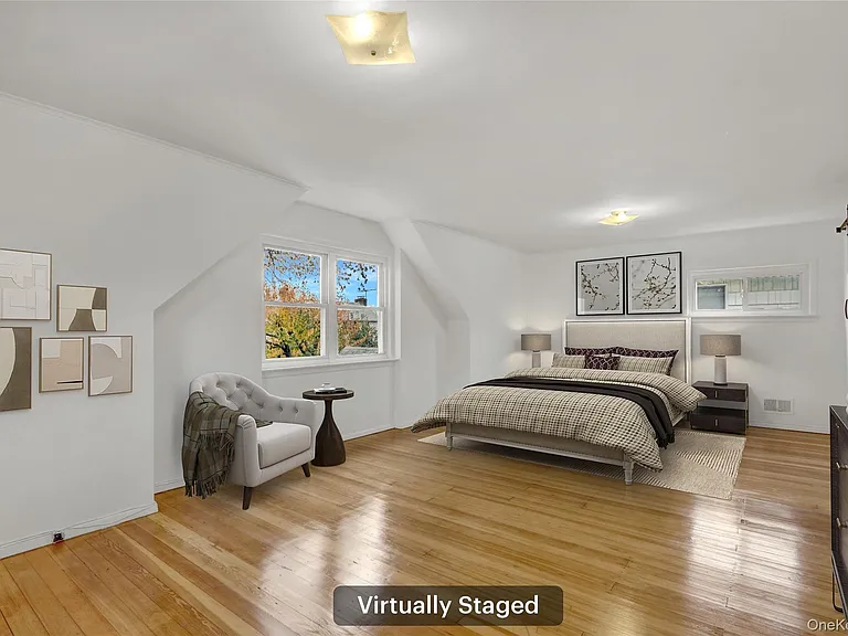 330 Harvard Rd S — Photo 24