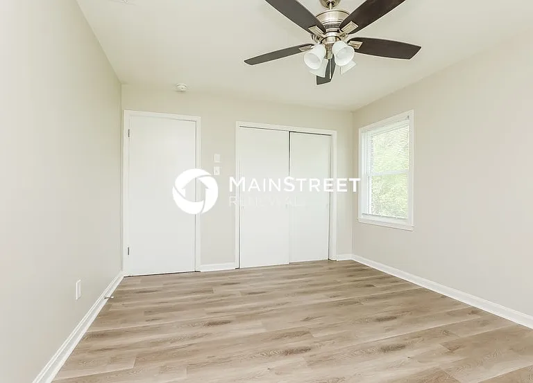 104 Oak Dr — Photo 12