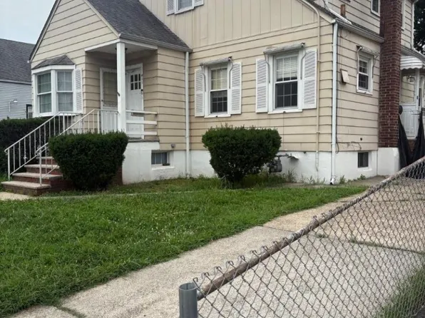 411 Grant St, Linden City, NJ 07036