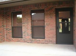 403 W Oak, Tuttle, OK 73089