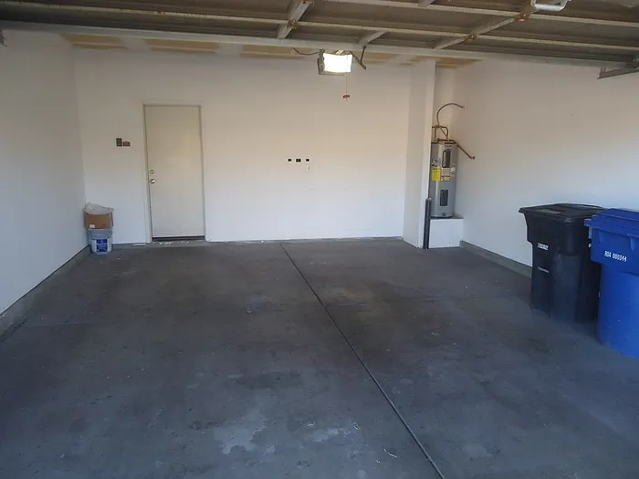 15425 W Sierra St — Photo 12