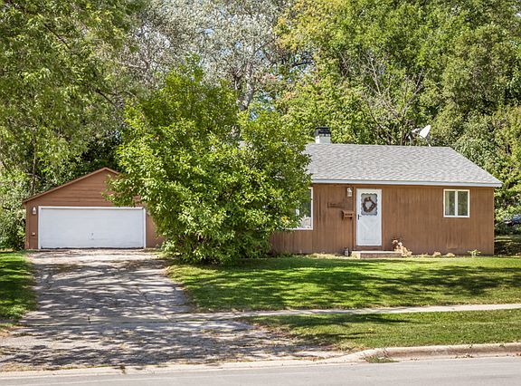 3rd image of 2905 Owl Dr