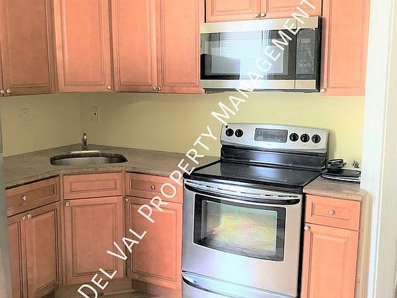 2nd image of 4644 G St Floor 2