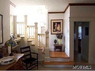 3rd image of 1441 Washington Ave