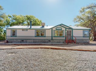 32 Mountain Laurel St, Los Lunas, NM 87031