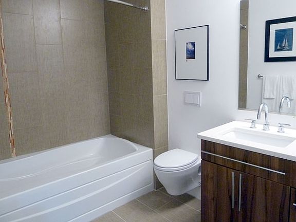 3rd image of 2350 S University Blvd APT 206