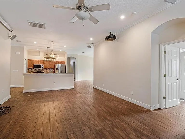 4007 Harbor Lake Dr — Photo 5