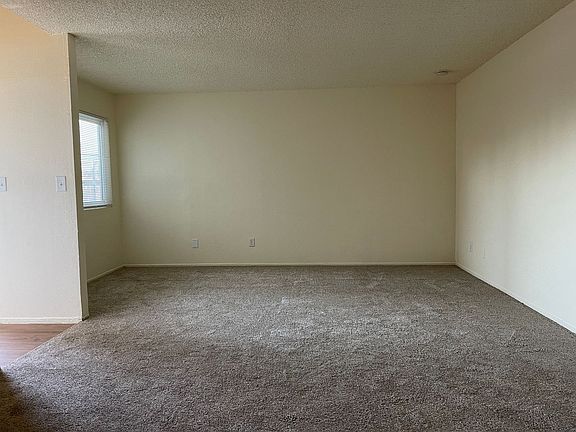 3rd image of 551 W Ashlan Ave #860