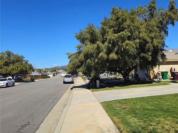 5th image of 1650 Ravenswood Rd