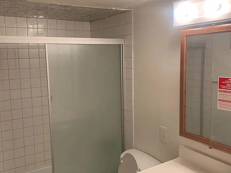 605 S Royal Crest Cir #15 — Photo 5