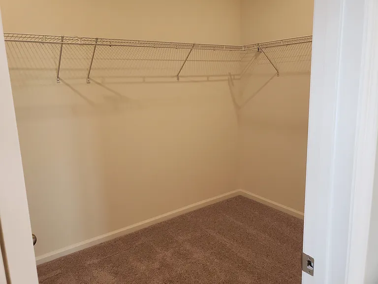 89 Signet Cir — Photo 20