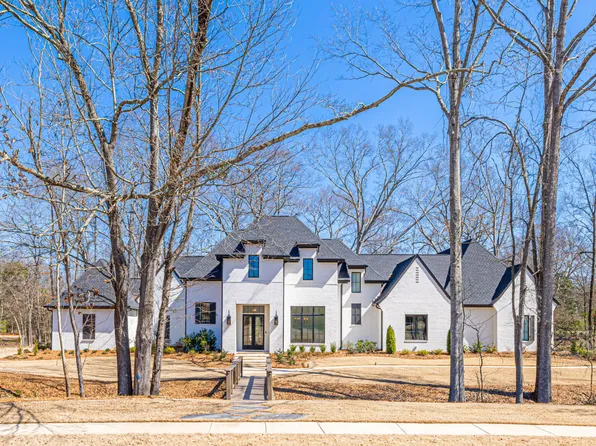 106 Little Creek Rd, Ridgeland, MS 39157