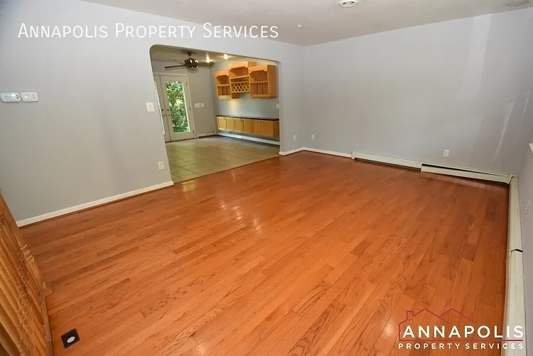 127 Riverview Ave — Photo 7