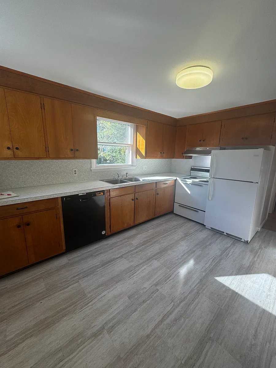 Kitchen - Kingstown Rd