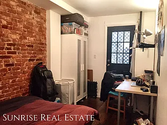 Rented by Sunrise Real Estate