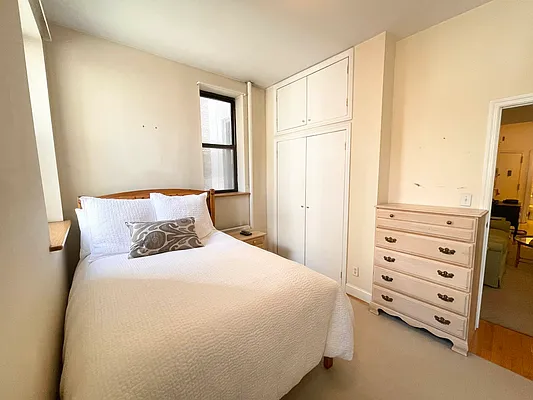 Rented by Century 21 Premier  | media 7