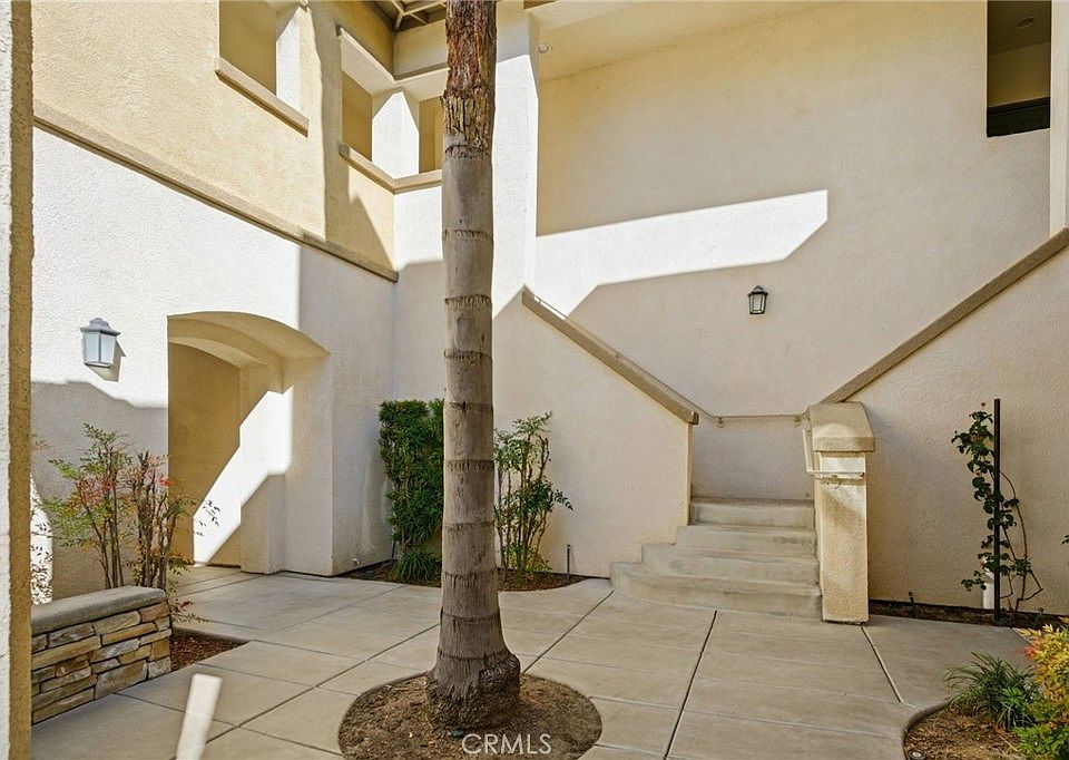 1st image of 26450 Arboretum Way Unit 1006