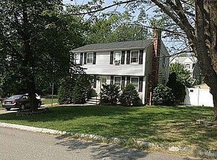 22 Julian St, Haverhill, MA 01832