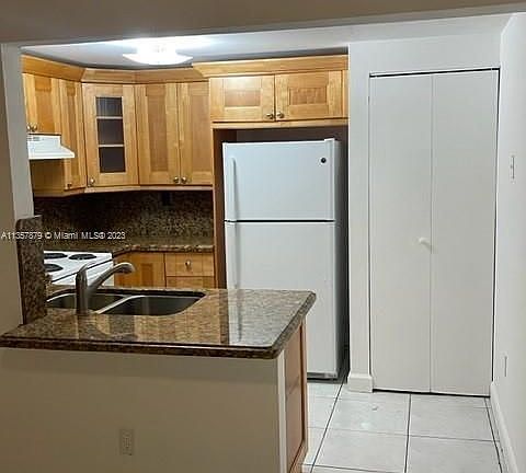 2nd image of 10303 NW 9th Street Cir #10316