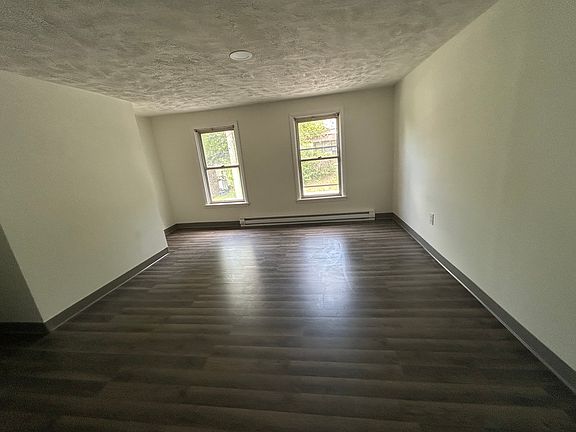 4th image of 80 Park Ave #A