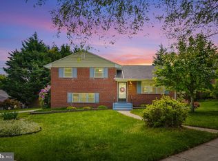 12117 Otis Dr, Rockville, MD 20852