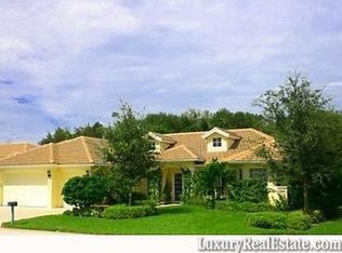 9046 Castle Harbour Cir, Vero Beach, FL 32963