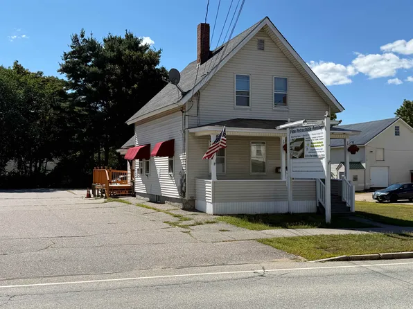 218 Main Street, Laconia, NH 03246