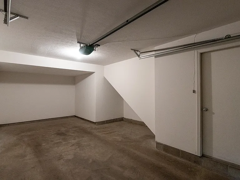 Washington Place — Photo 108