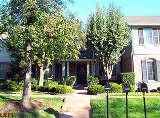 14345 E Conway Meadows Ct, Chesterfield, MO