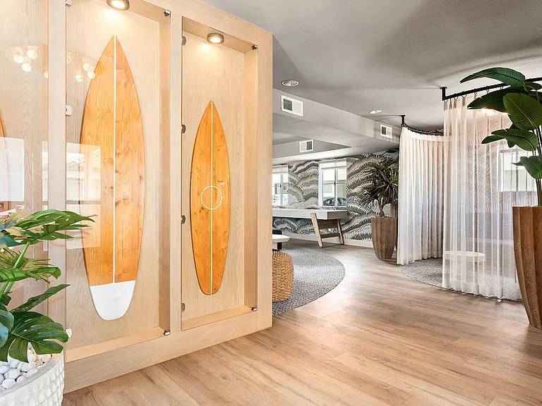 Axiom La Jolla — Photo 21