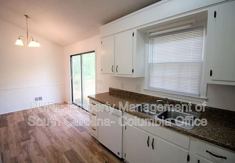 206 Grantham Rd — Photo 10