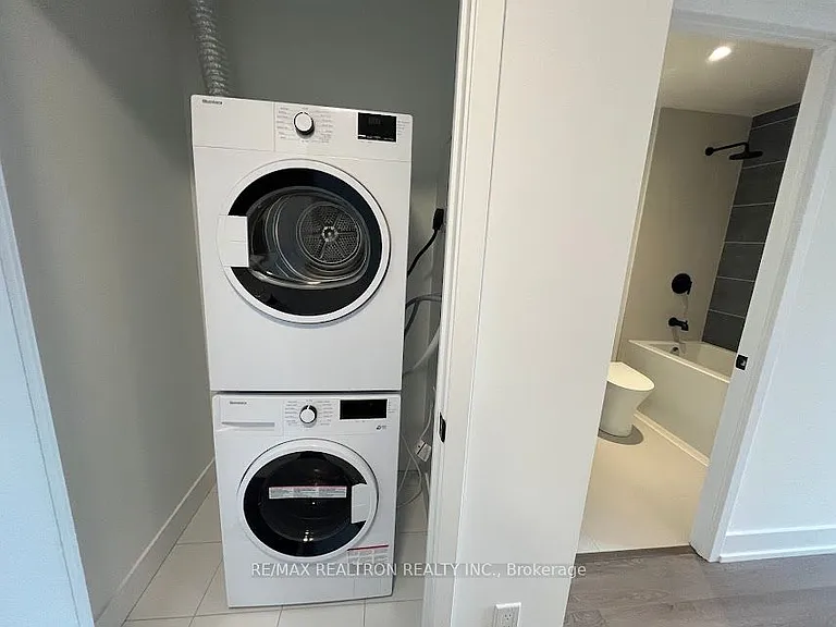 308 Jarvis St #1202 — Photo 17