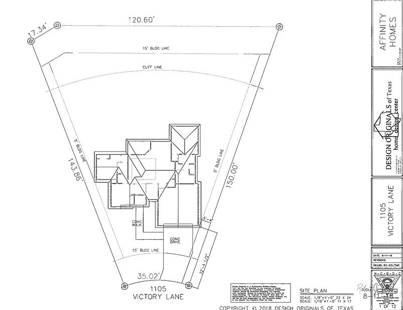 2nd image of 1100 Victory Ln