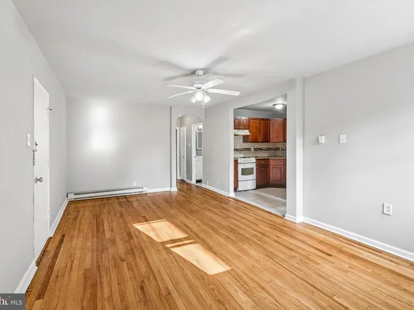 6141 Old York Rd, Philadelphia, PA 19141