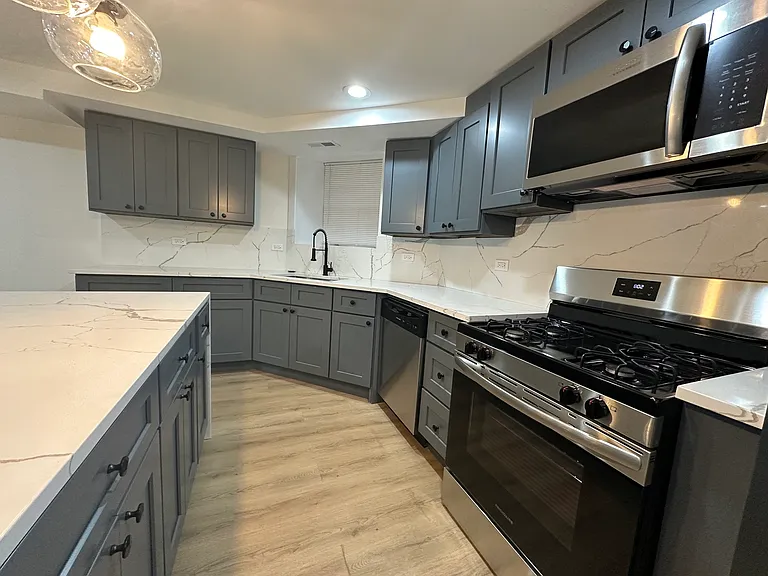 4338 N Clarendon Ave #GS — Photo 7