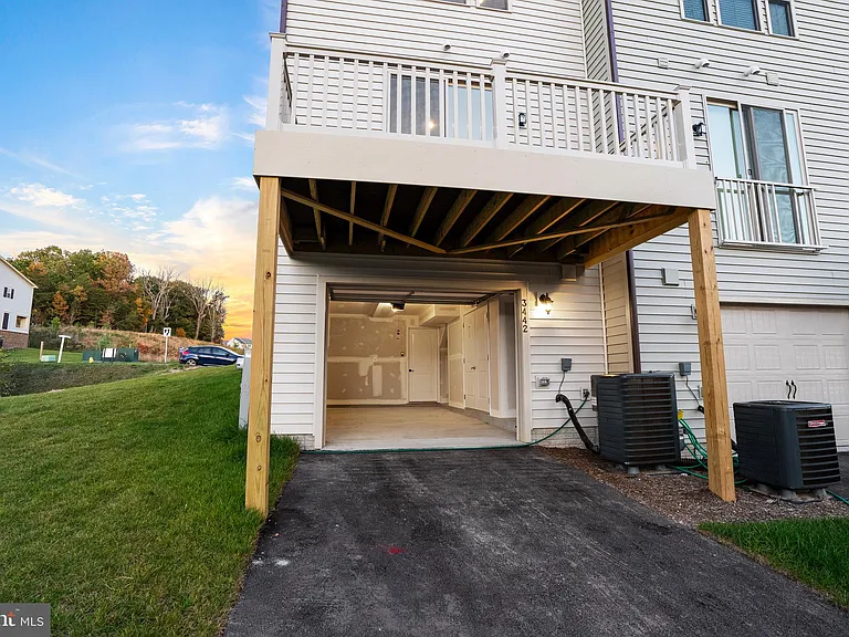 3442 Jacobs Ford Way — Photo 25
