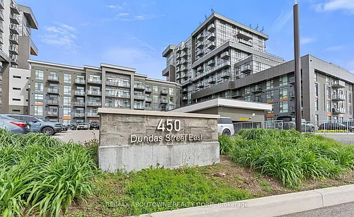 450 Dundas St E Photo 1 450 Dundas St E Photo 1