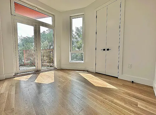 435 Meeker Ave #2A Photo 1