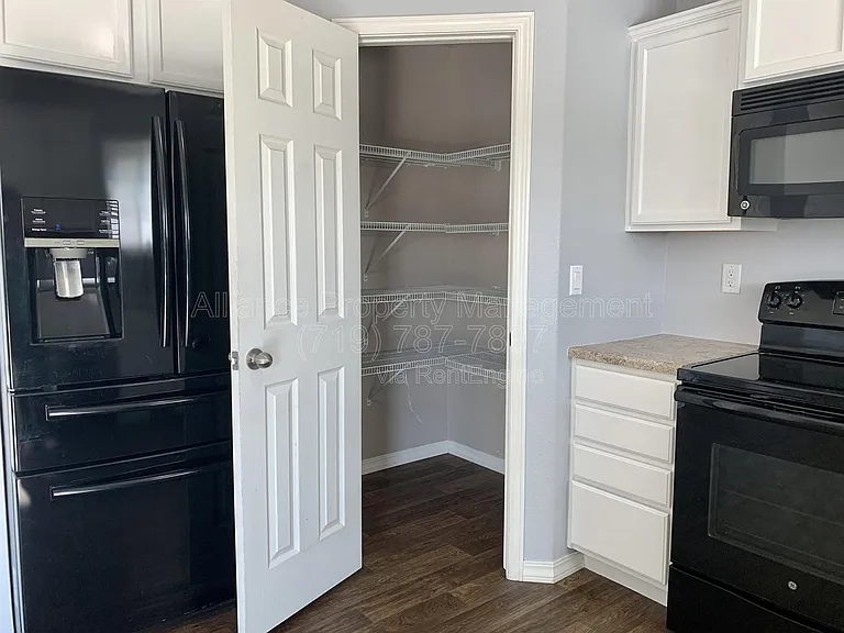 3875 Reindeer Cir — Photo 13