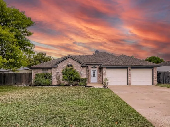 2204 Sycamore Trl, Round Rock, TX 78664
