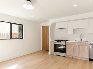 2845 1/2 Marsh St, Los Angeles, CA 90039