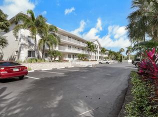 3032 Sandpiper Bay Cir APT G301, Naples, FL 34112