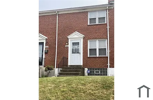 1045 Cameron Rd Photo 1