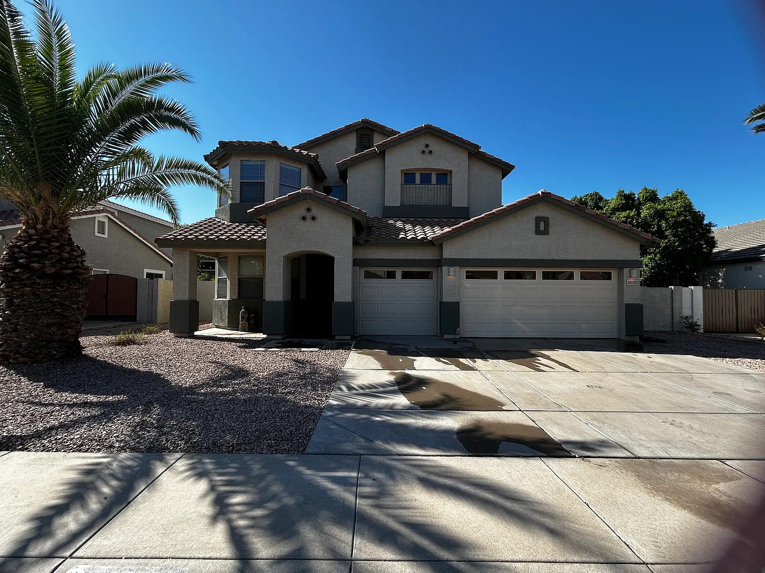 10715 E Knowles Ave — Photo 2