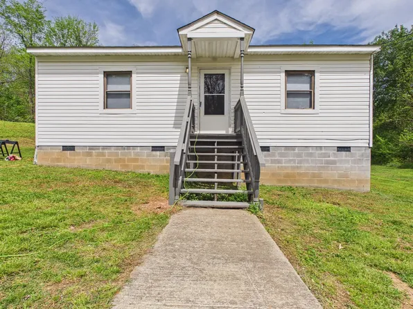 711 W 3rd Ave, Lawrenceville, VA 23868