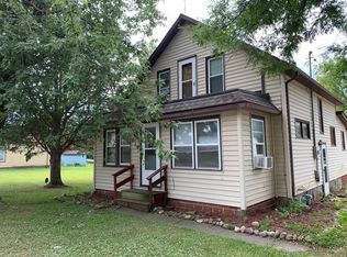 610 3rd St SW, Cresco, IA 52136