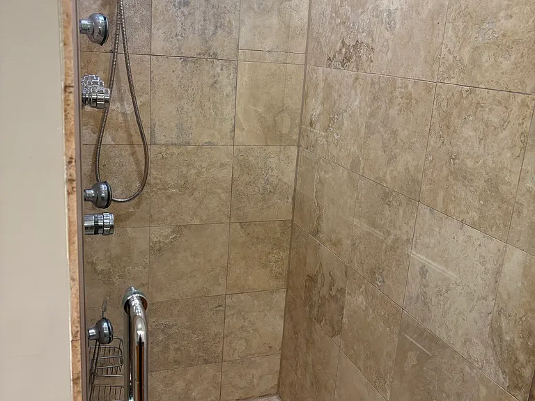 2020 N Honore St #1 — Photo 9