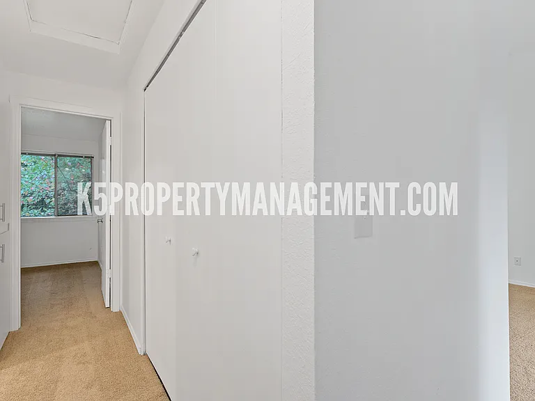 CEDAR MILL VILLAGE APARTMENTS — Photo 22